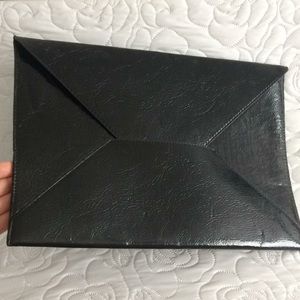 ⬇️57% Envelope style purse or resume portfolio